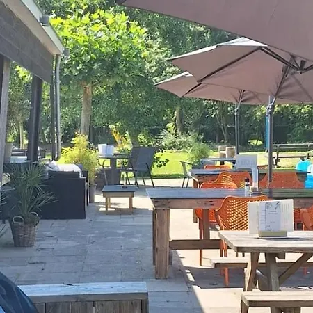 Aldeamento Turístico Rekerlanden 90 *